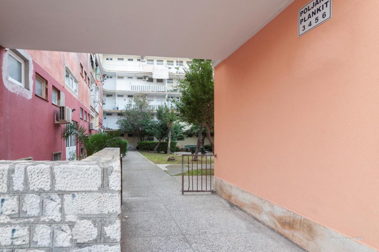 Luciana'S City Centre Hideout Zadar Exterior photo